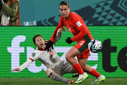 HLV Mai Đức Chung: "Tuyển nữ Việt Nam thua vì tưởng dễ tấn công đối thủ"