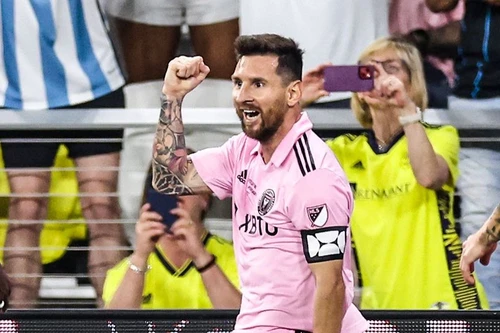 Xem Messi ghi siêu phẩm ở chung kết cho Inter Miami