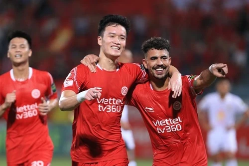 Viettel thắng đậm trong ngày VAR lần đầu xuất hiện ở V-League