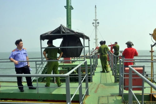 Bộ Công an khám nghiệm tàu Sunrise 689 nghi bị cướp biển tấn công