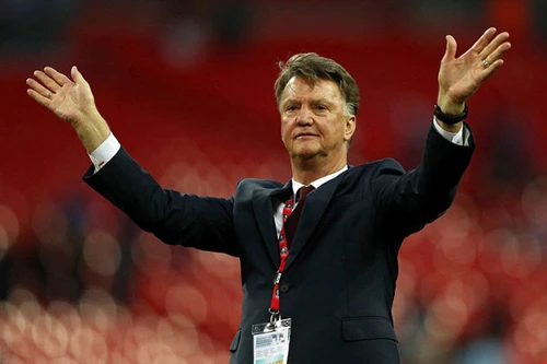 Van Gaal vớt vát hy vọng ở lại M.U