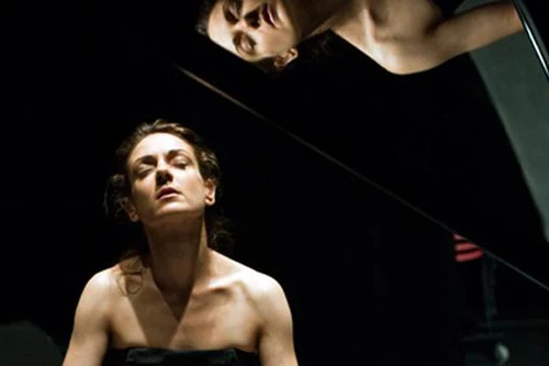 Nghệ sỹ "quyến rũ trong từng bản nhạc" đến Hà Nội