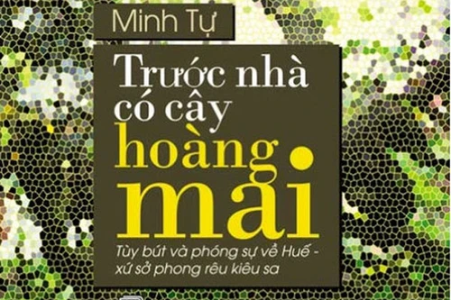 "Trước nhà có cây hoàng mai"