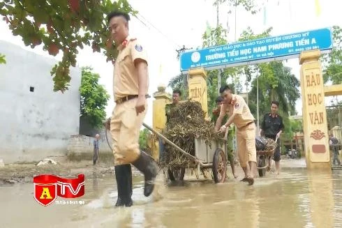 Hành trình "Thắp lửa tình nguyện - Vì nhân dân phục vụ"