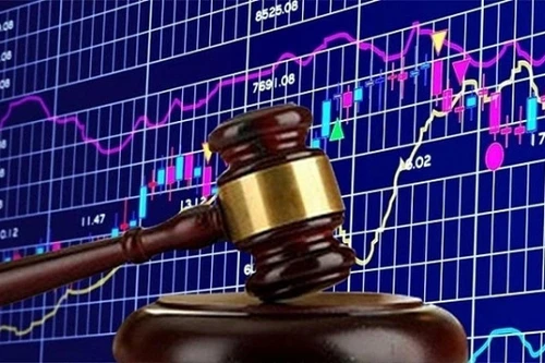 Loạt doanh nghiệp trên sàn chứng khoán bị phạt do vi phạm công bố thông tin