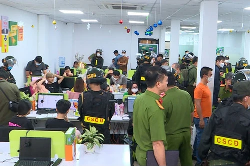 Khách hàng chây ì, lập hội nhóm “bùng nợ”, công ty tài chính không dám cho vay mới