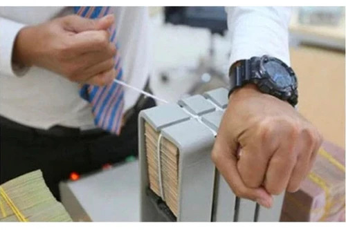 Ngân hàng vẫn lo ngại rủi ro tín dụng bất động sản, chứng khoán trong năm 2024