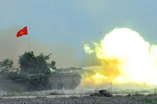 Binh đoàn Cửu Long diễn tập chiến thuật bắn đạn thật