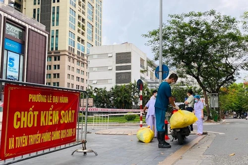 Hà Nội ghi nhận 65 ca Covid-19 mới, 42 ca cộng đồng