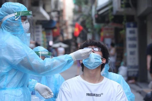 Ngày 25/11, cả nước có 12.450 ca Covid-19; số mắc tăng ở Lâm Đồng, Bạc Liêu và Bình Phước