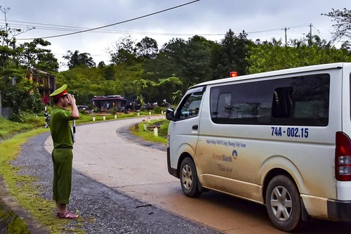 Cấp bằng "Tổ quốc ghi công" cho 22 liệt sĩ Đoàn Kinh tế - Quốc phòng 337