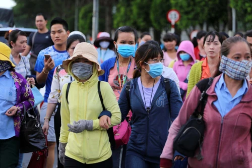 Thị trường lao động "tê liệt", hàng chục triệu lao động bị ảnh hưởng tiêu cực