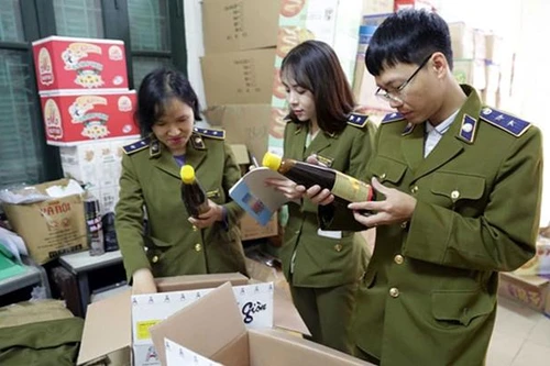 Hà Nội: Kiểm tra, giám sát chặt tại các kho bãi, điểm tập kết hàng hoá dịp cuối năm