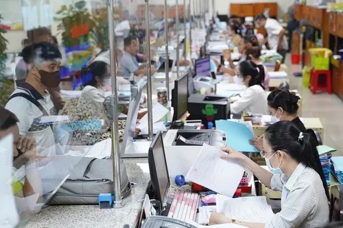 Điều động, biệt phái gần 4.000 công chức, viên chức cho chính quyền xã