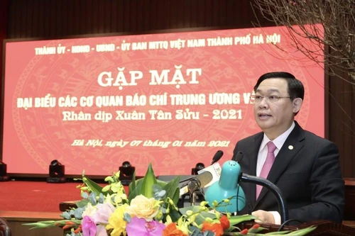 Bí thư Thành uỷ Hà Nội: Công khai, minh bạch, tạo điều kiện thuận lợi cho báo chí tác nghiệp