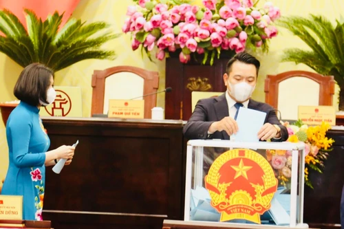 Hướng dẫn việc bầu Giám đốc Sở làm Ủy viên UBND tỉnh