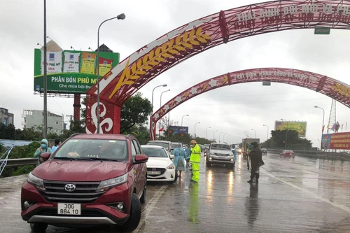 Từ 16/10, người vào Ninh Bình, Thái Bình... không phải xét nghiệm PCR, trừ người từ vùng đỏ, vùng phong tỏa