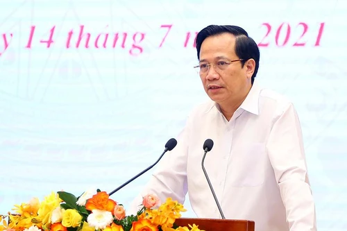 Bộ LĐ-TB&XH giục Hà Nội khẩn trương hỗ trợ người dân bị ảnh hưởng dịch Covid-19