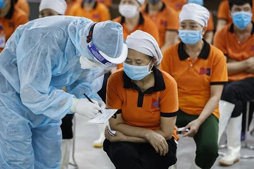 Dành 1,5 tỉ đồng hỗ trợ công nhân bị ảnh hưởng vì dịch Covid-19