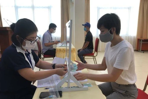 Lao động ngoại tỉnh "mắc kẹt" tại Hà Nội được nhận hỗ trợ từ gói 26.000 tỷ