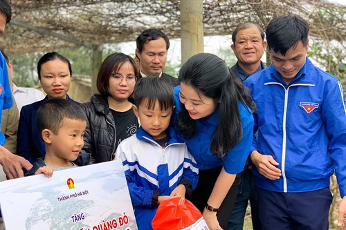 Tuổi trẻ Thủ đô hỗ trợ 6,2 tỷ đồng tiếp sức miền Trung ruột thịt