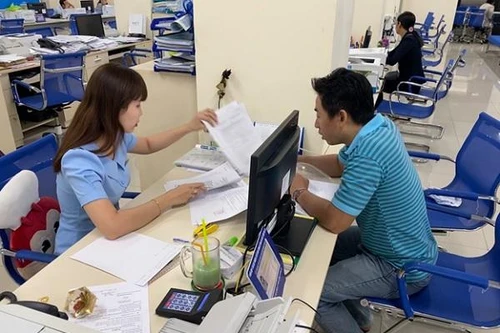 Doanh nghiệp phá sản, chế độ bảo hiểm xã hội của người lao động giải quyết thế nào?