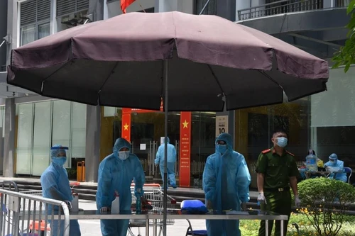 Hà Nội đề xuất tăng thêm 70% mức bồi dưỡng cho người tham gia phòng, chống Covid-19