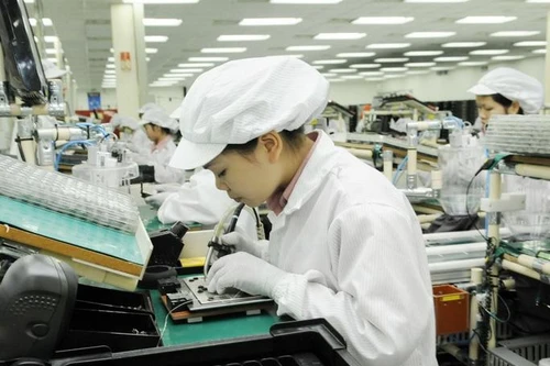 Chiếm gần nửa thị trường lao động, tỷ lệ phụ nữ Việt Nam giữ vị trí lãnh đạo vẫn thấp