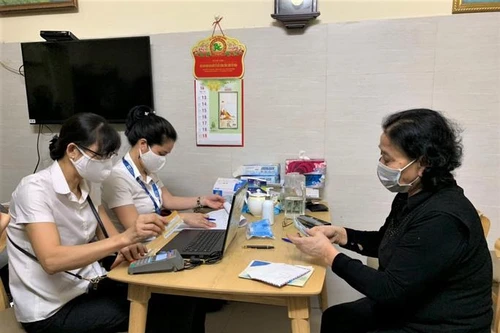 Hà Nội: Chi trả lương hưu tại nhà cho người hưởng mới từ ngày 3/8