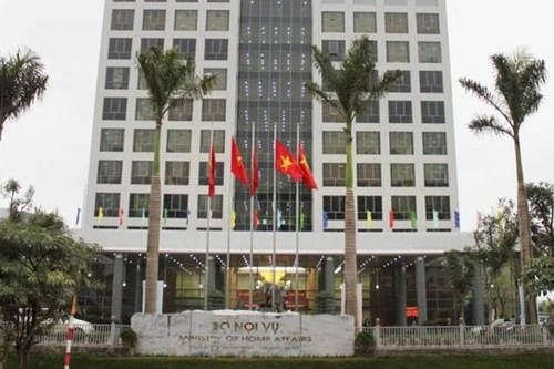 Bốn người thi tuyển chức danh Vụ trưởng ở Bộ Nội vụ