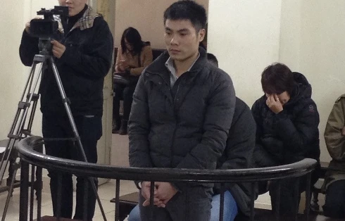 Giảm án cho thanh niên "rút ruột" hàng hóa của công ty