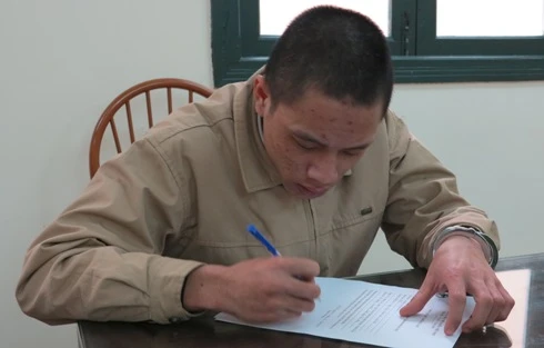 Tên cướp liên tục cướp giật tài sản của phụ nữ, tại những đoạn đường vắng