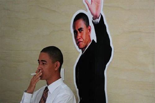 Xuất hiện "bản sao" giống Tổng thống Mỹ Barack Obama đến kinh ngạc