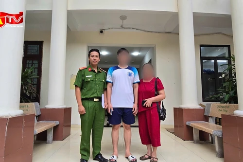 Giải cứu nam sinh bị kẻ lừa đảo thao túng tâm lý 'bắt cóc online'