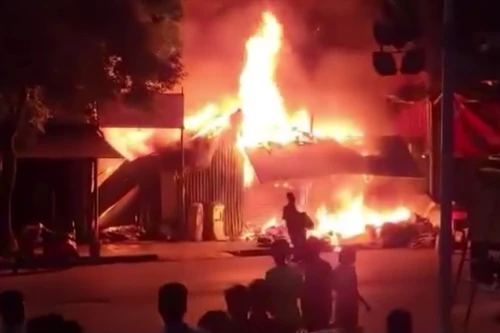 Video vụ cháy khiến 3 người tử vong tại huyện Thanh Trì