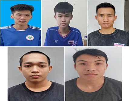 Truy tố 5 thanh niên chế tạo, tàng trữ vũ khí quân dụng trái phép