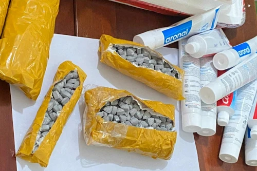 [Tin nhanh tối 7-11-2022] Vận chuyển 30kg ma túy từ Đức về Việt Nam tiêu thụ