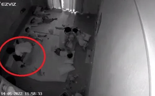 Công an vào cuộc điều tra vụ cô giáo dùng túi nilon bịt đầu trẻ mầm non rồi đánh