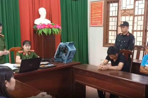 [Tin nhanh tối 5-12-2022] Triệt phá đường dây cá độ bóng đá gần 600 tỷ đồng tại Đắk Nông