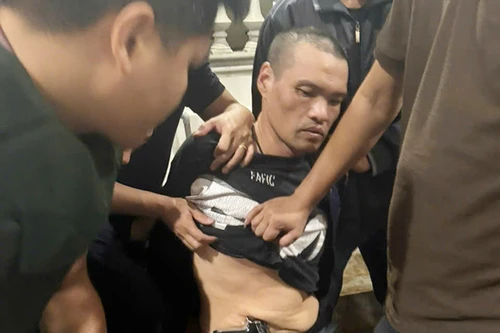 Theo dấu đối tượng manh động mang 2 súng "phòng thân" tại khu vực biên giới 