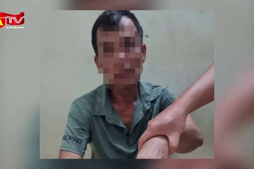 Tuần tra phát hiện đối tượng 3 tiền án tàng trữ ‘hàng trắng’ 