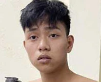 Lộ chân tướng đối tượng ‘thông chốt’ kiểm tra nồng độ cồn, tông CSGT gãy chân