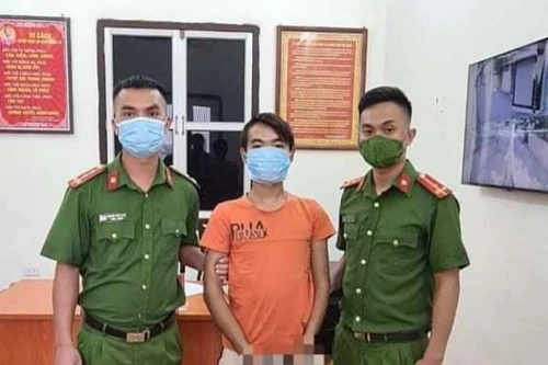 Phát hiện đối tượng truy nã tại chốt phòng chống dịch Covid-19