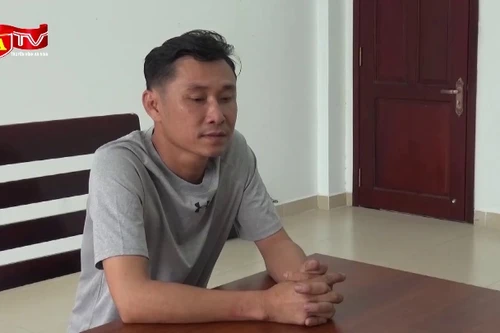 Tạm giữ hình sự lái xe ô tô gây tai nạn liên hoàn khiến 2 người thương vong