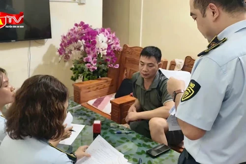 Khởi tố chủ cơ sở sử dụng chất cấm để sản xuất giò chả 