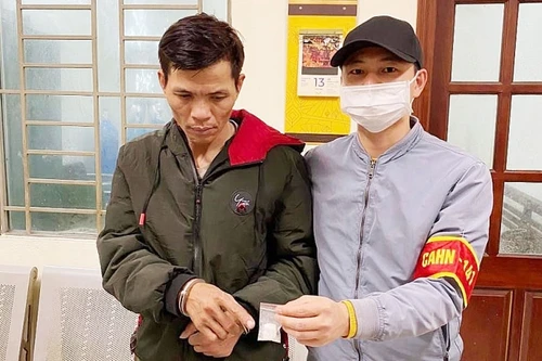 'Ôm' ma túy liều lĩnh 'thông chốt' 141 cũng không thoát