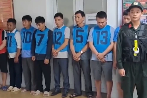 Triệt phá đường dây chế tạo, mua bán vũ khí quân dụng trái phép