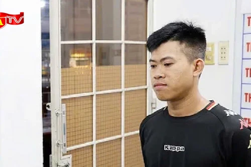 Bắt đối tượng yêu cầu con nợ gửi ảnh khỏa thân làm tin 