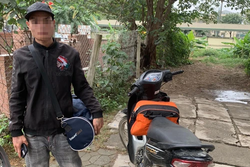 Nam thanh niên điều khiển xe “trộm cắp” gặp ngay cảnh sát 141