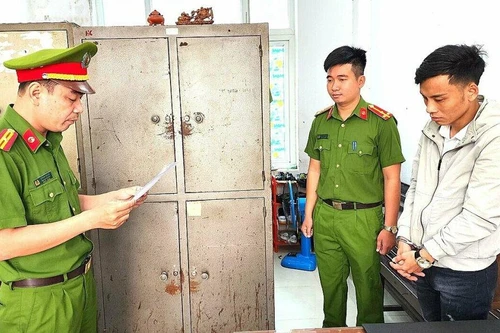 [Tin nhanh tối 29-11-2022] Chủ quán karaoke bảo kê 57 người mở 'tiệc ma túy'